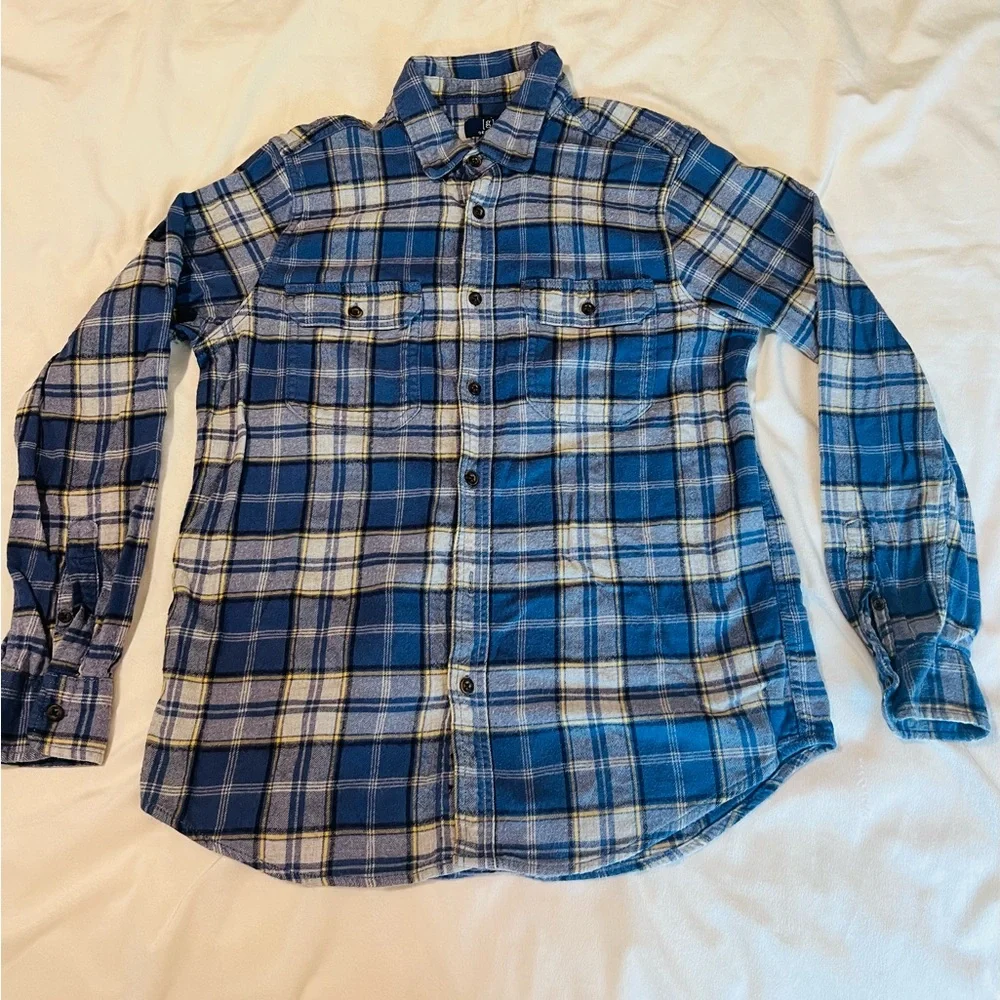 Lot -Casual Button Down Shirts - Blue, Red, Purple Plaid - Picture 14 of 16